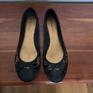 Lacy ballet flats